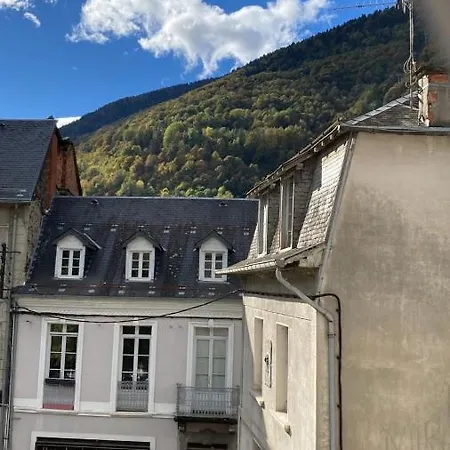 Bel De Luchon Centre Apartment *